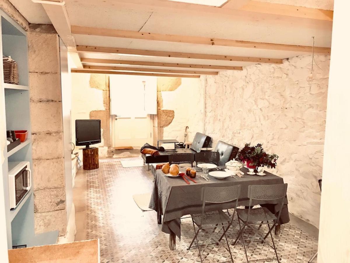 דירות א-קורוניה Enjoy The Old Town In A Full Renovated Duplex מראה חיצוני תמונה